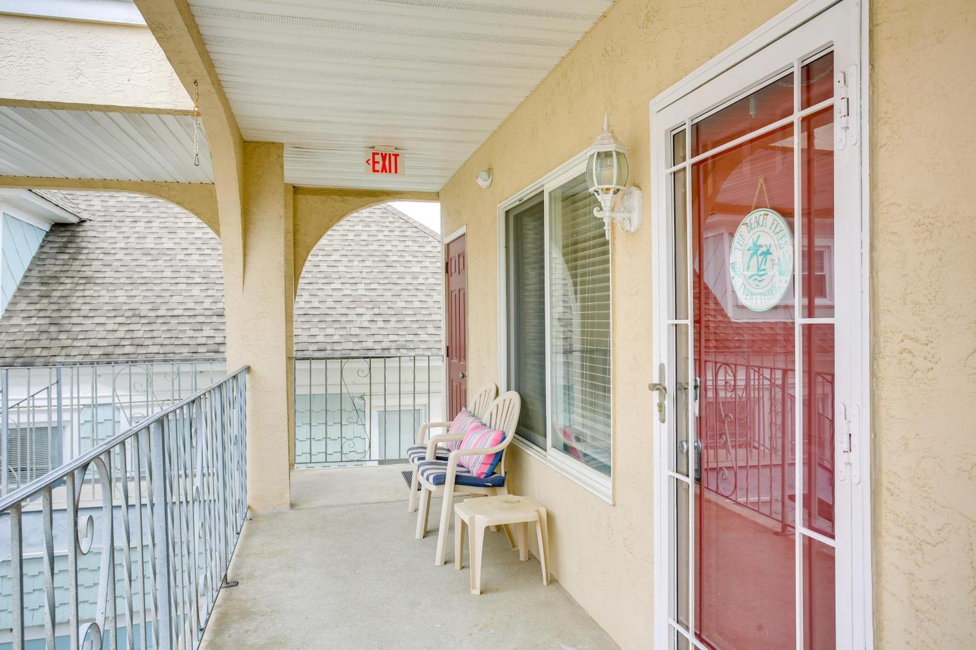 Quaint Wildwood Condo About Walk To Beach! エクステリア 写真