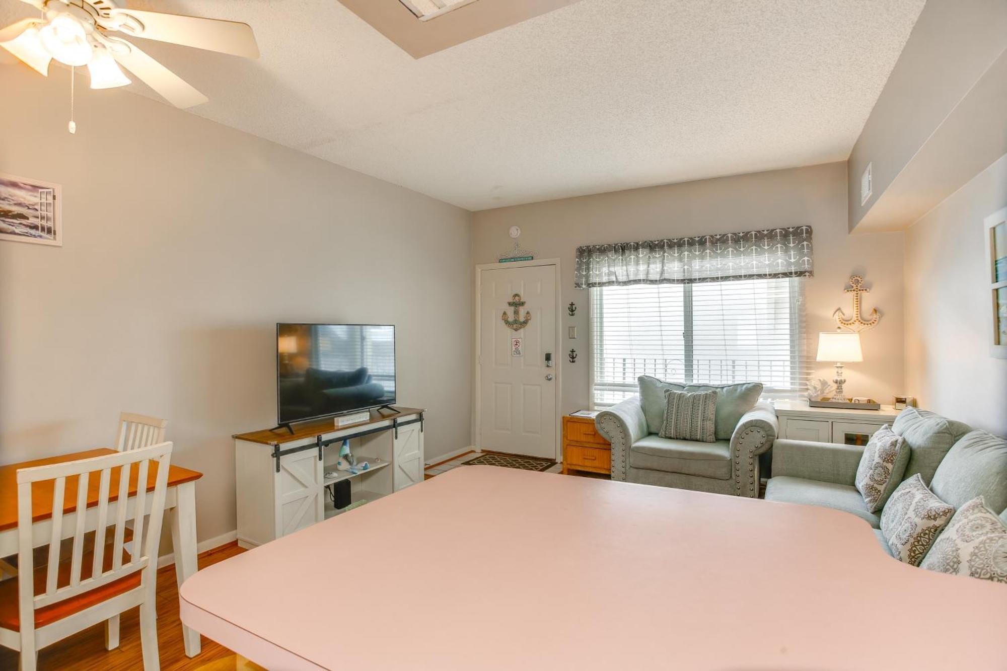 Quaint Wildwood Condo About Walk To Beach! エクステリア 写真