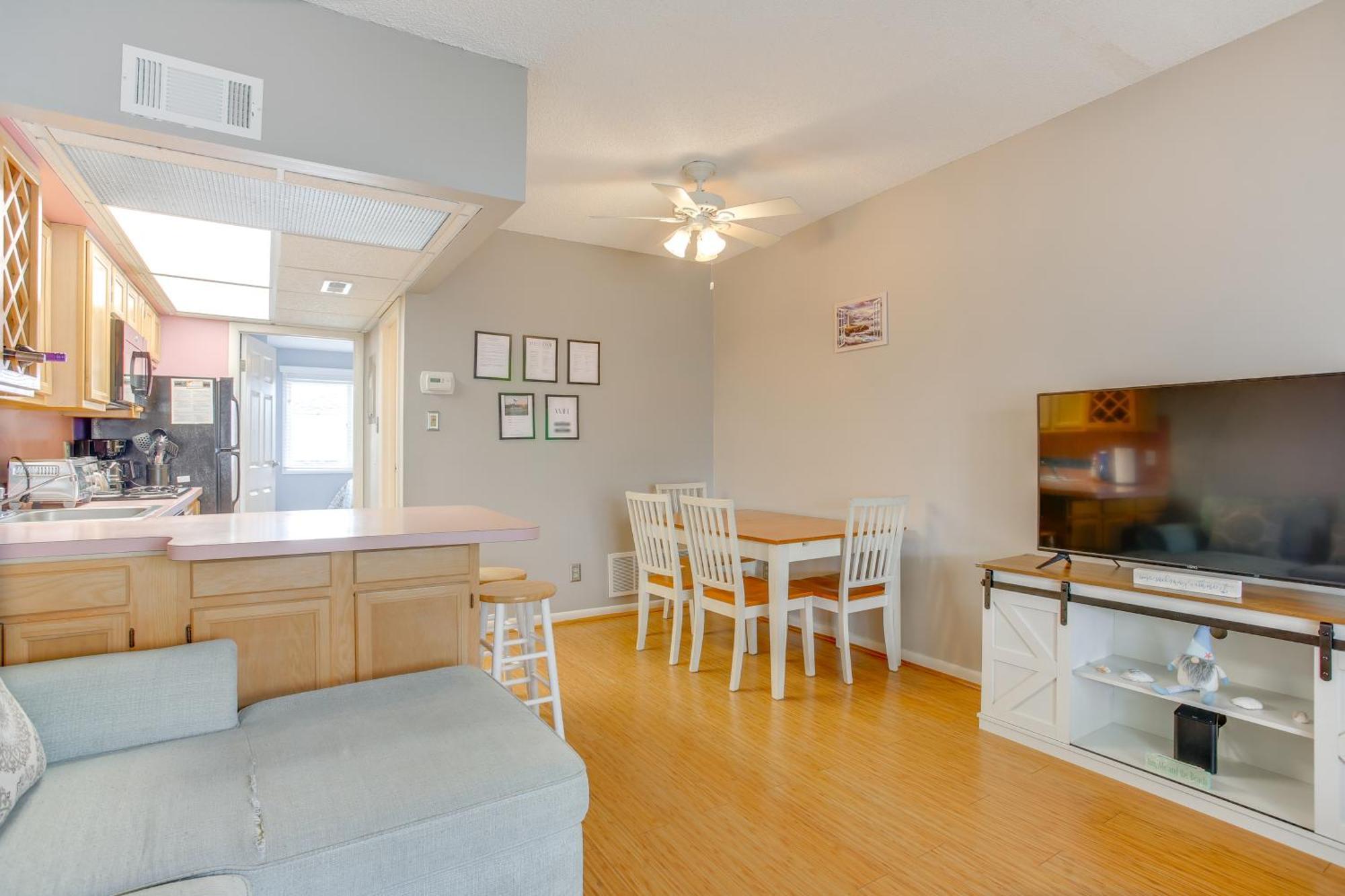Quaint Wildwood Condo About Walk To Beach! エクステリア 写真