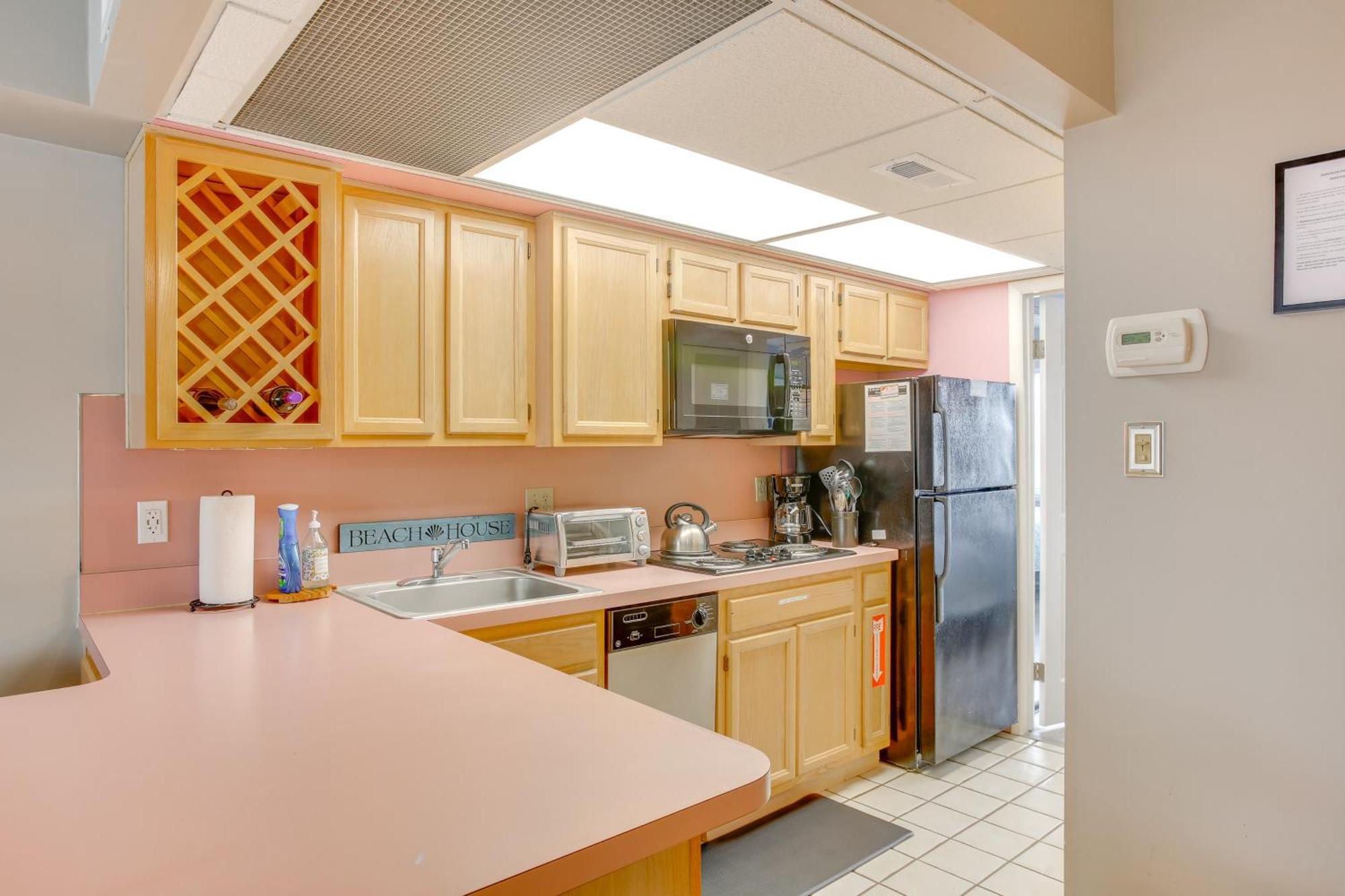 Quaint Wildwood Condo About Walk To Beach! エクステリア 写真