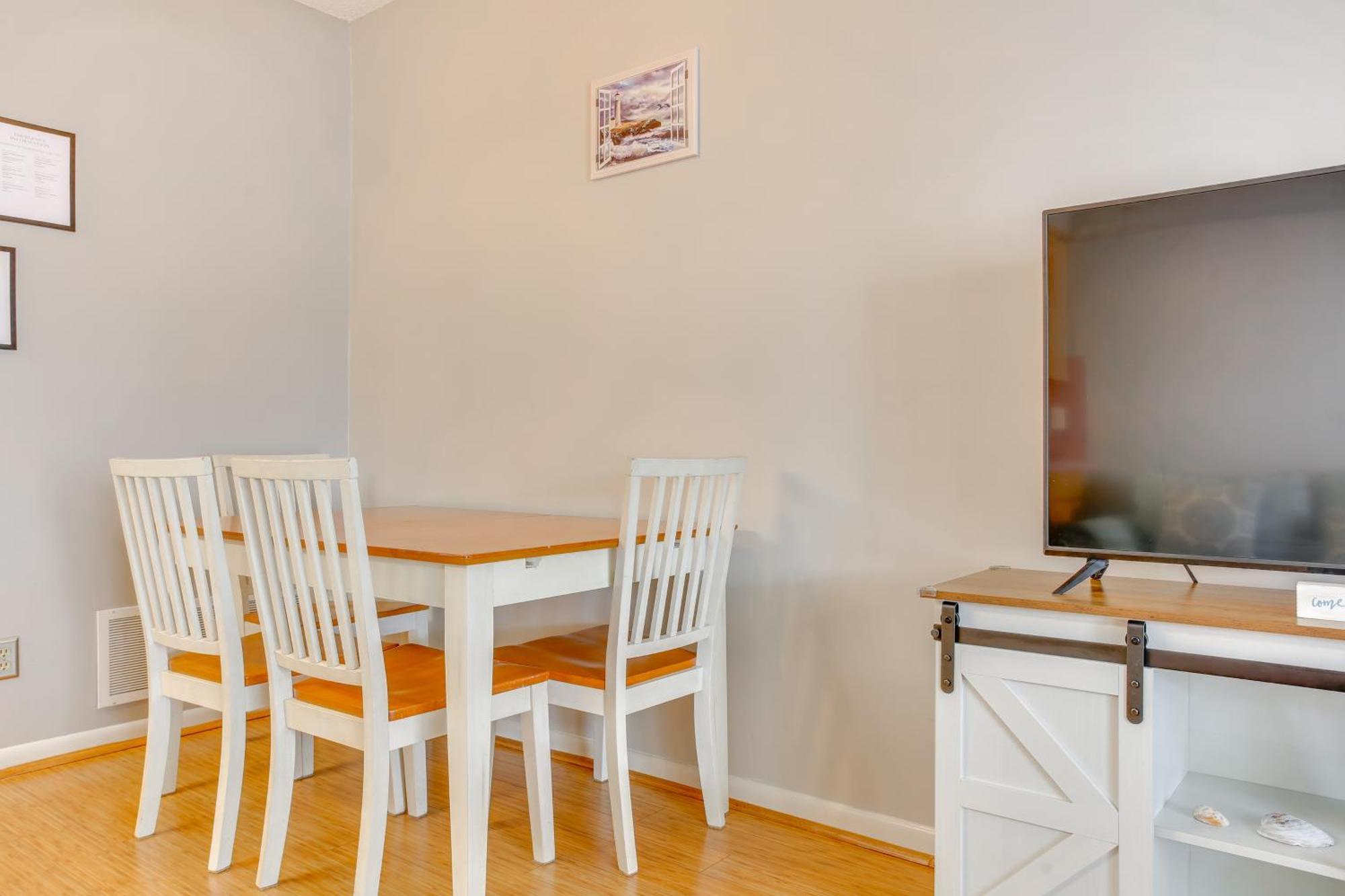 Quaint Wildwood Condo About Walk To Beach! エクステリア 写真